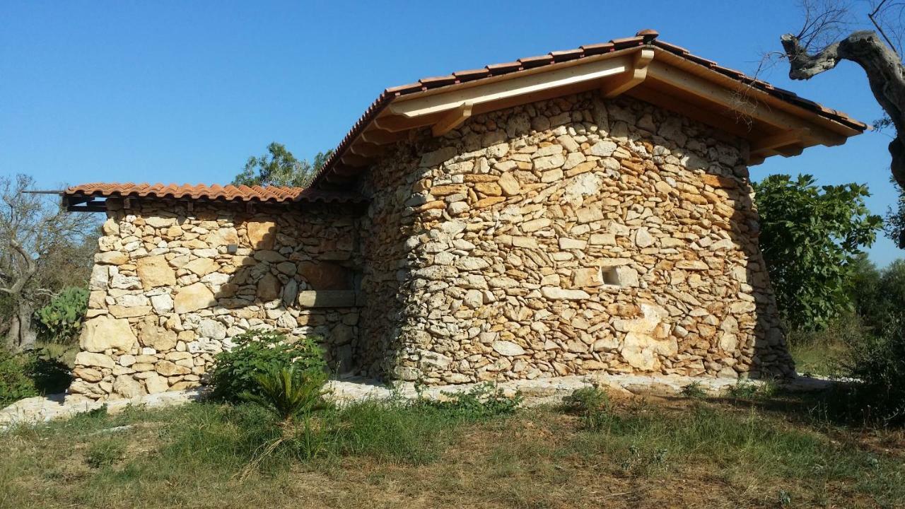 Agriturismo Tenuta La Siesta Галлиполи Экстерьер фото